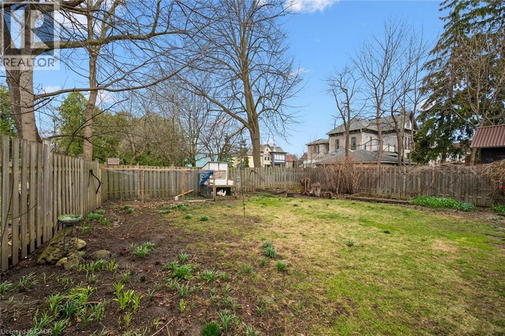 15 Samuel Street, Kitchener, Ontario  N2H 1N9 - Photo 42 - 40821197