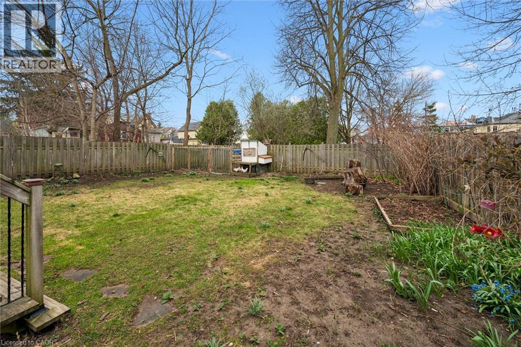 15 Samuel Street, Kitchener, Ontario  N2H 1N9 - Photo 43 - 40821197