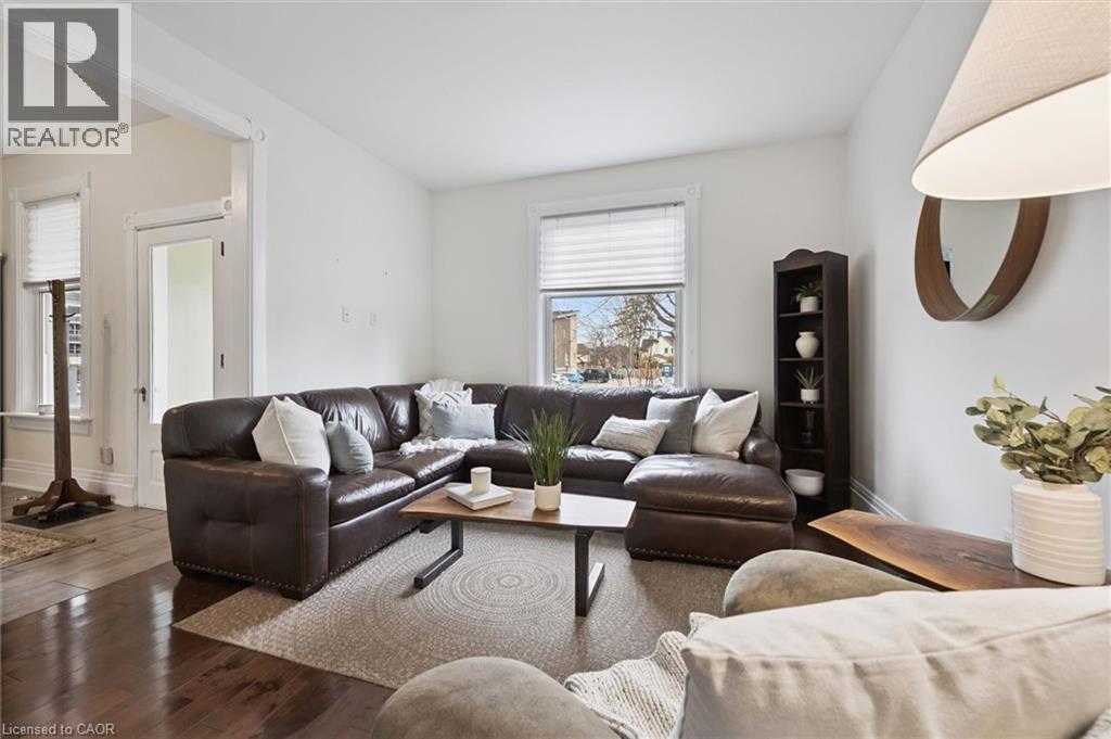 15 Samuel Street, Kitchener, Ontario  N2H 1N9 - Photo 8 - 40821197