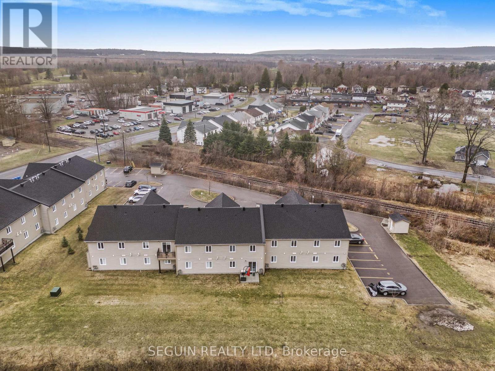 205 - 225 Spence Avenue, Hawkesbury, Ontario  K6A 0B5 - Photo 27 - X13008446