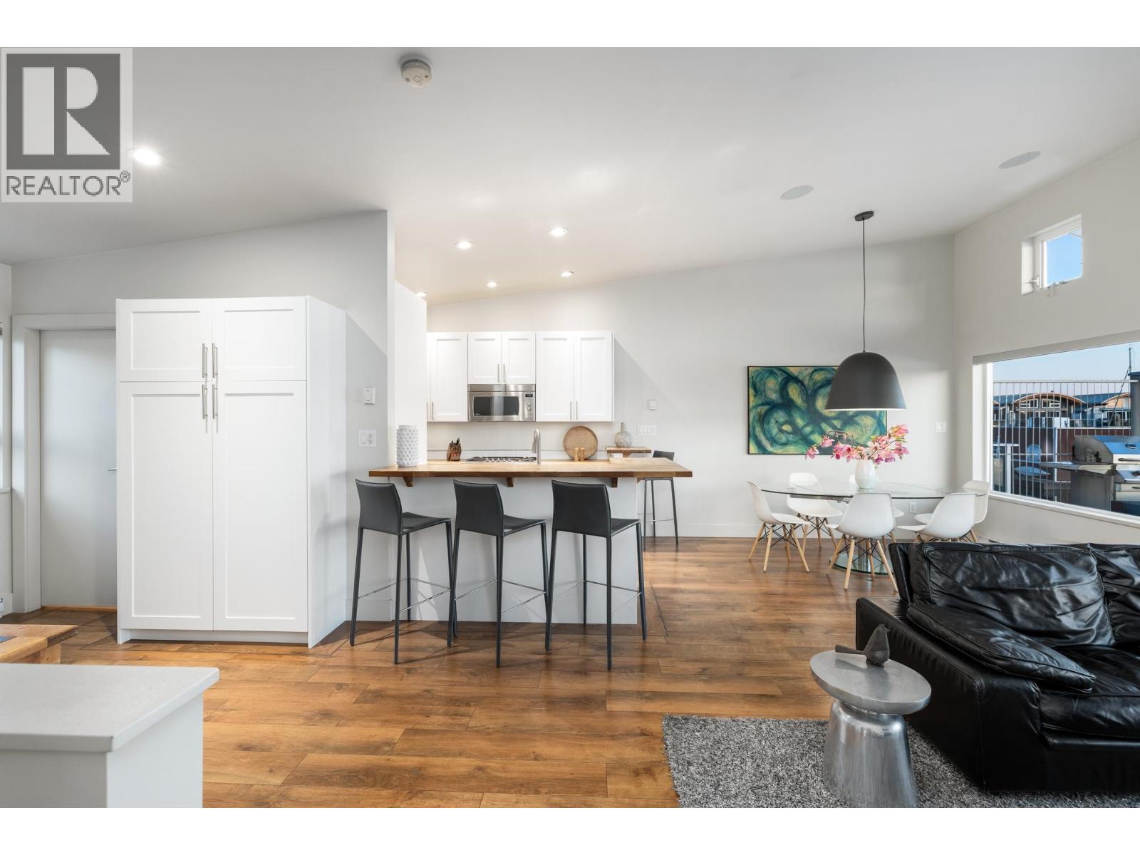 Frsl17 415 W Esplanade Avenue, North Vancouver, British Columbia  V7M 1A6 - Photo 17 - R3112350