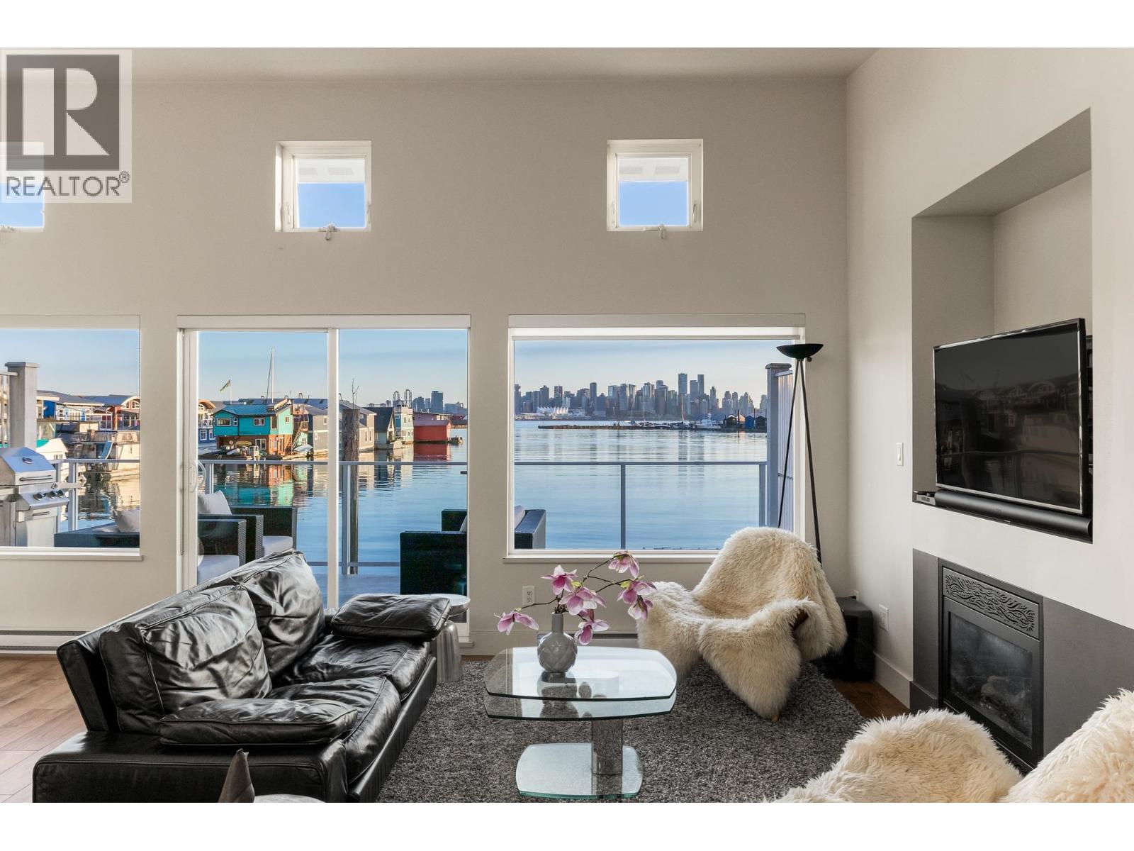 Frsl17 415 W Esplanade Avenue, North Vancouver, British Columbia  V7M 1A6 - Photo 24 - R3112350