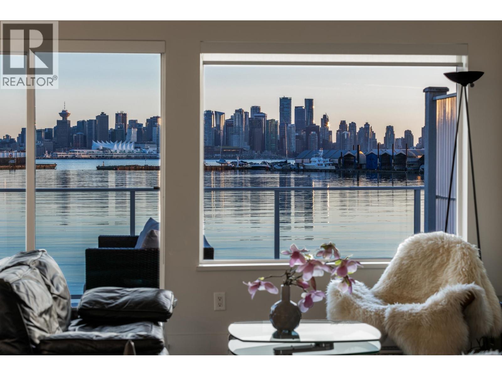 Frsl17 415 W Esplanade Avenue, North Vancouver, British Columbia  V7M 1A6 - Photo 25 - R3112350