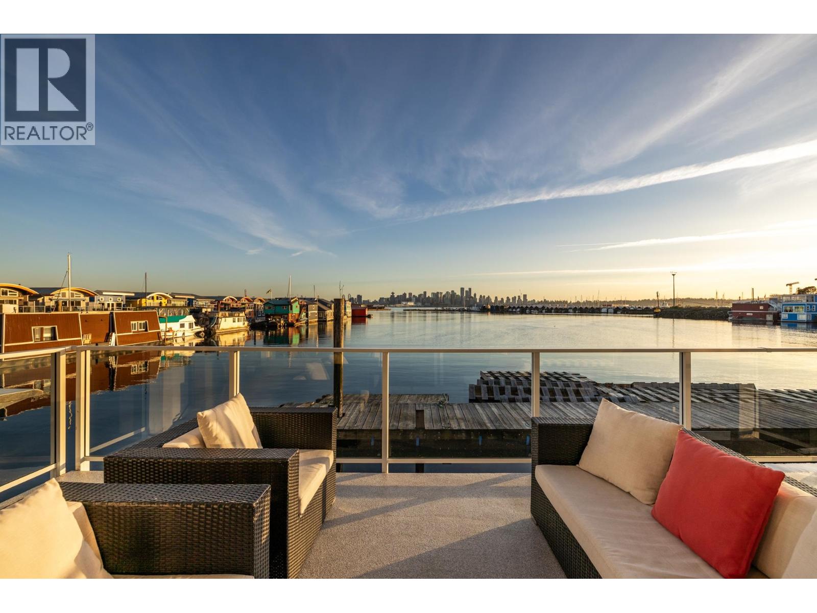 Frsl17 415 W Esplanade Avenue, North Vancouver, British Columbia  V7M 1A6 - Photo 27 - R3112350