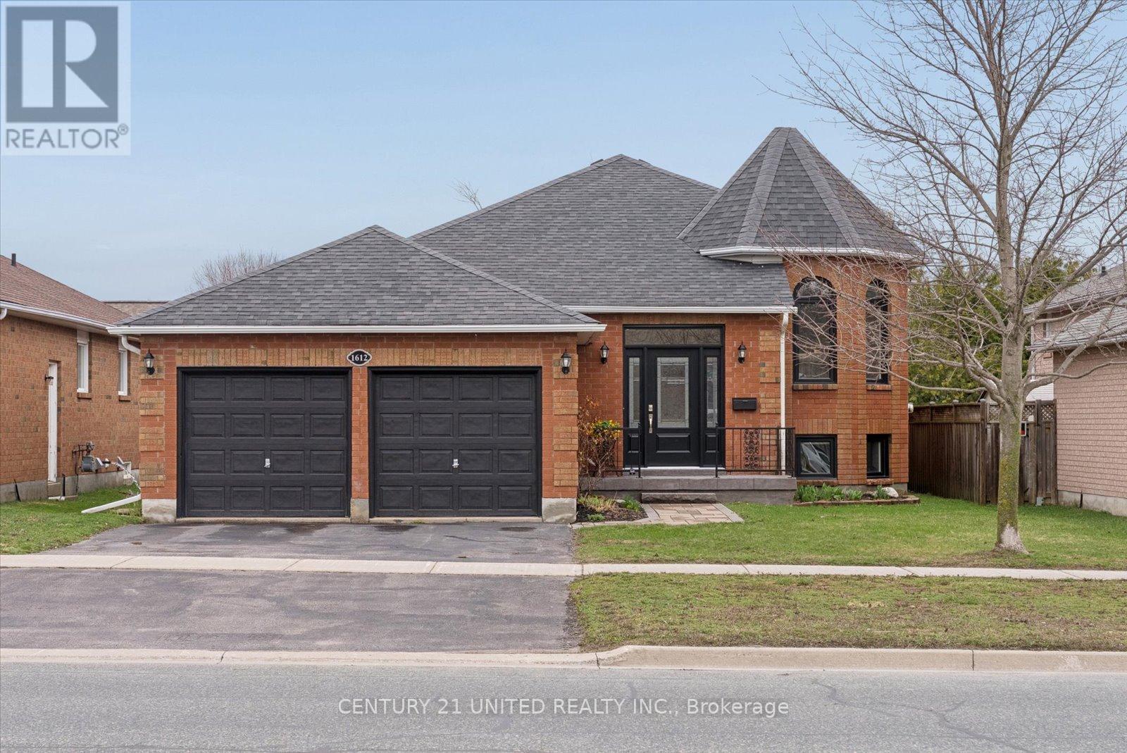 1612 Glenforest Boulevard, Peterborough (Monaghan Ward 2), Ontario  K9K 2J6 - Photo 2 - X13008330