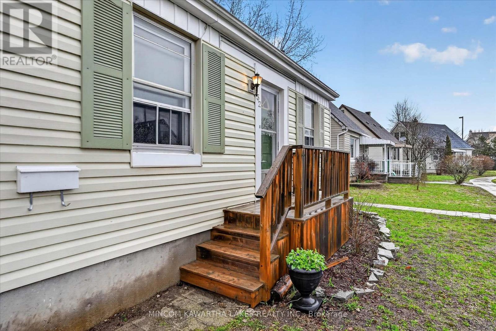 452 Hamilton Street, Peterborough, Ontario  K9J 4B9 - Photo 3 - X13008352