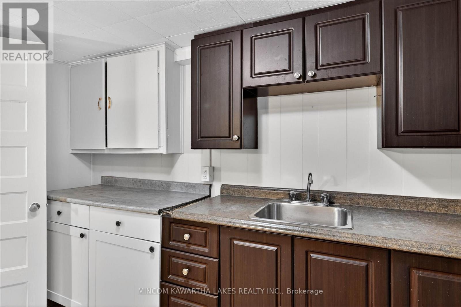 452 Hamilton Street, Peterborough, Ontario  K9J 4B9 - Photo 32 - X13008352