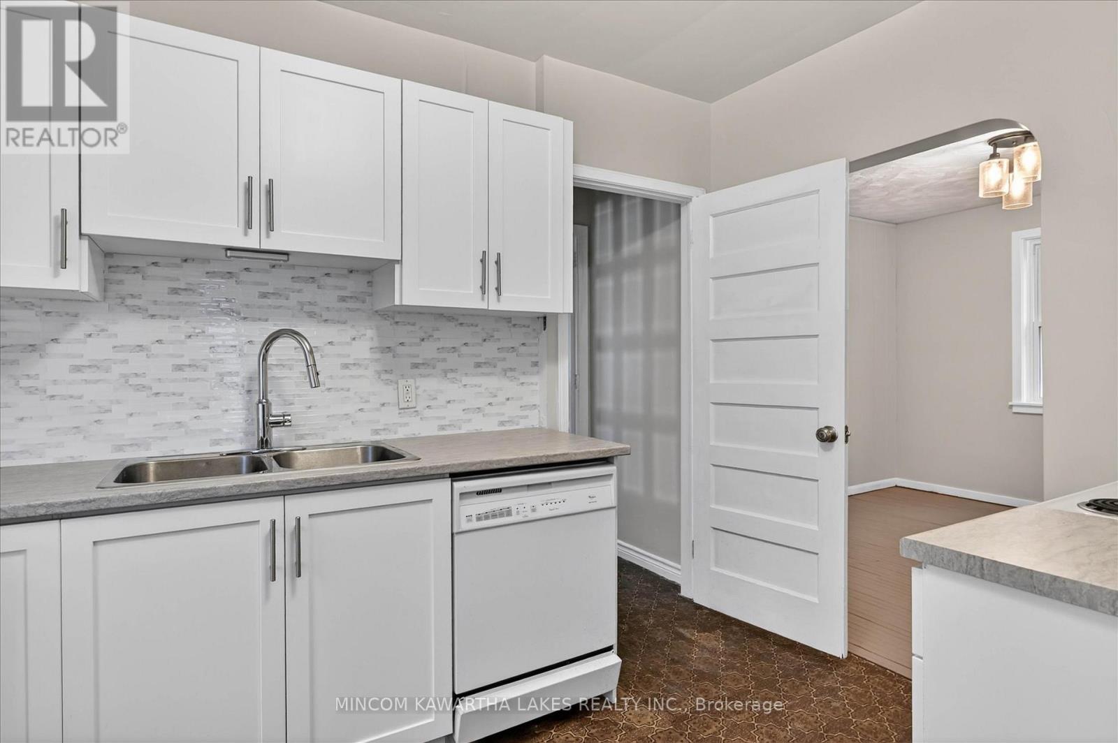 452 Hamilton Street, Peterborough, Ontario  K9J 4B9 - Photo 8 - X13008352