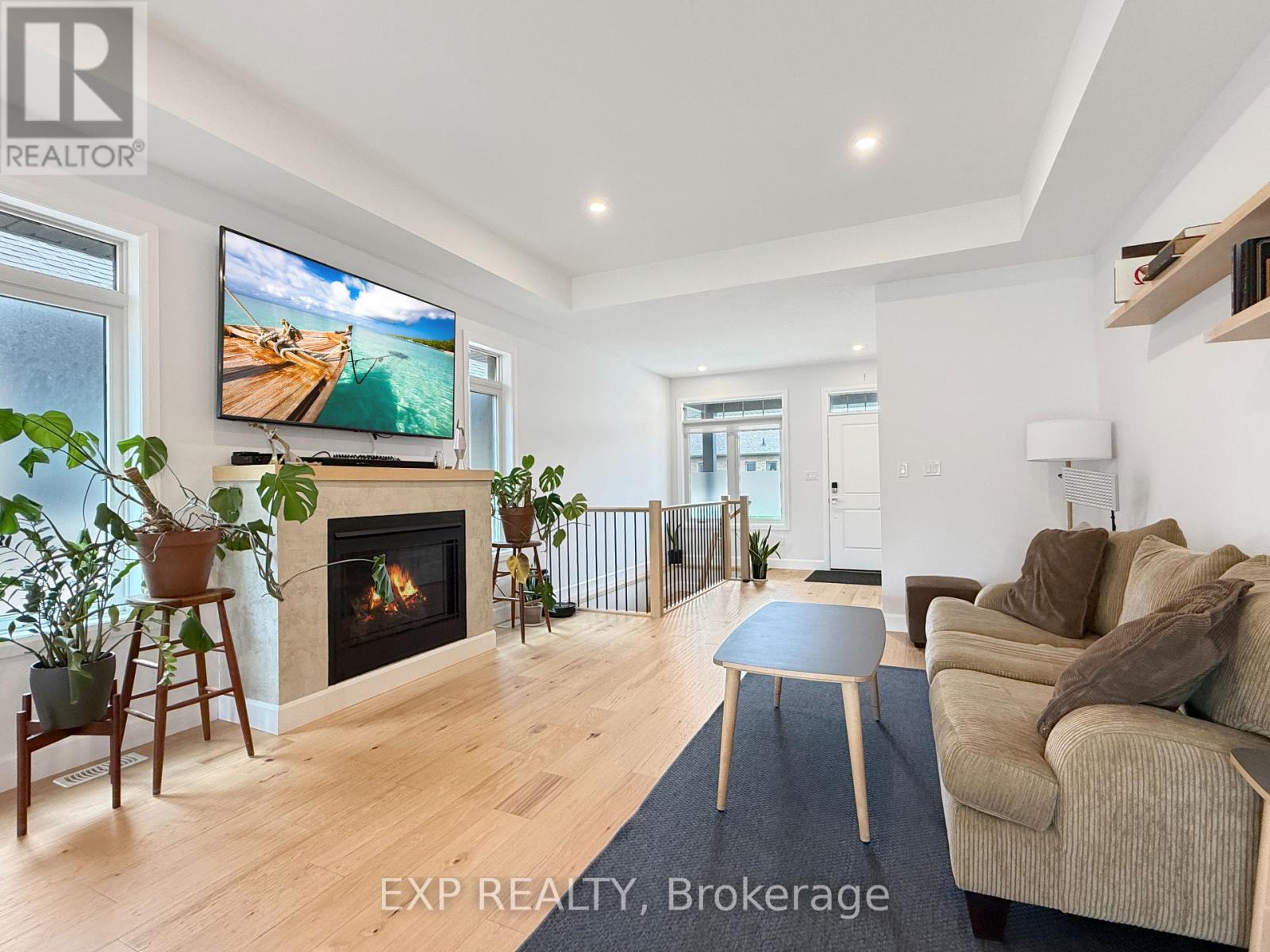 31 - 159 Collins Way, Strathroy-Caradoc, Ontario  N7G 0G8 - Photo 4 - X13008396