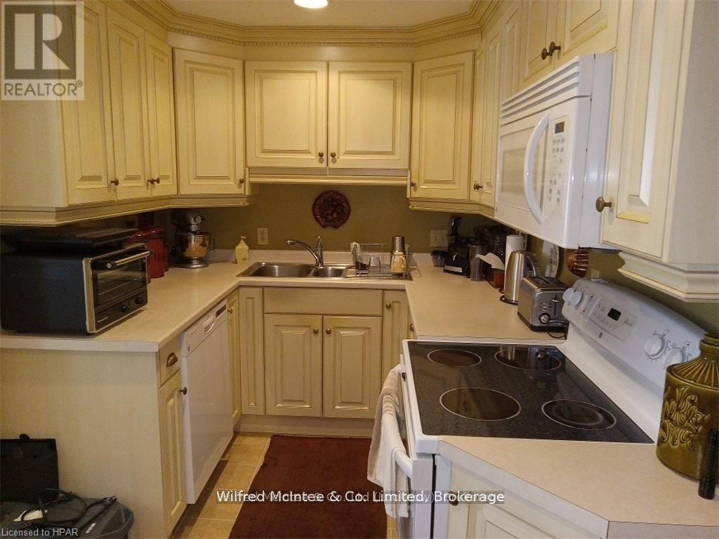 83 Duncan Street S, Morris Turnberry, Ontario  N0G 1G0 - Photo 11 - X13008348