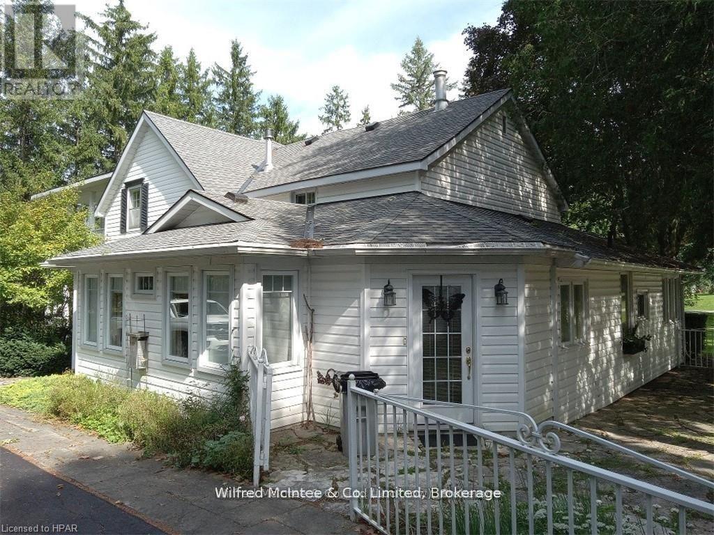 83 Duncan Street S, Morris Turnberry, Ontario  N0G 1G0 - Photo 7 - X13008348