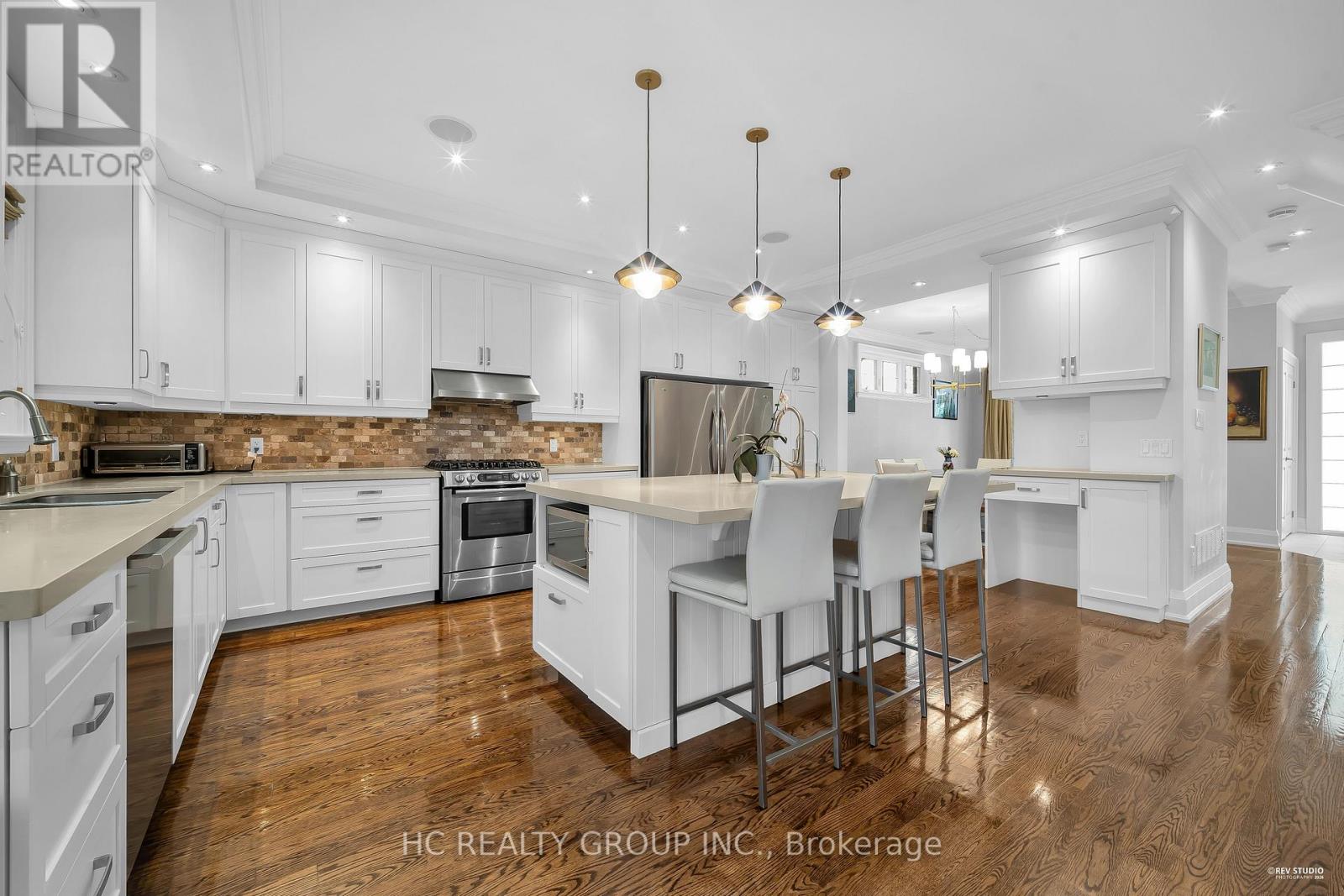 12 Rappert Avenue, Toronto, Ontario  M4P 2V2 - Photo 9 - C13004874