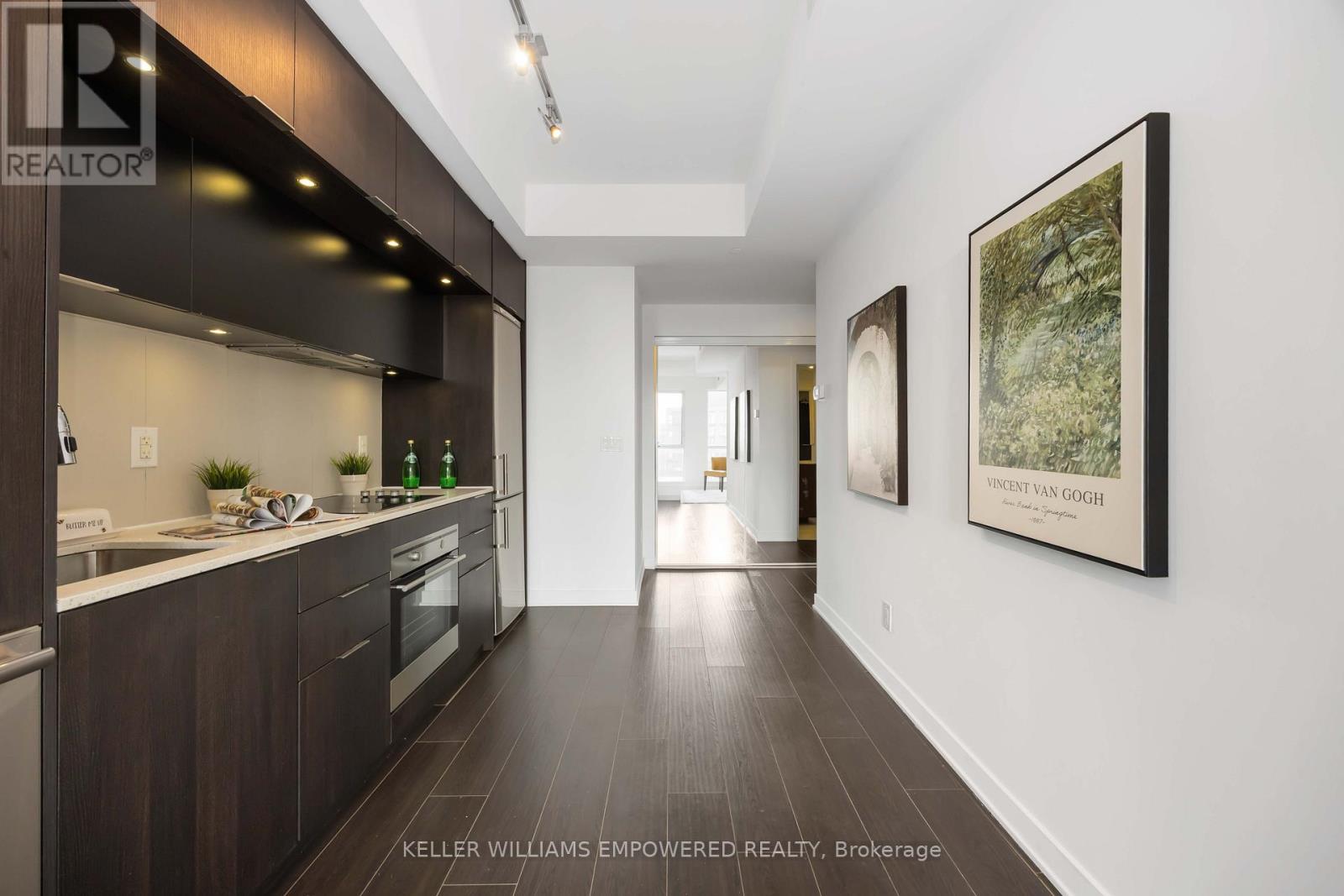 1005 - 170 Sumach Street, Toronto (Regent Park), Ontario  M5A 0C3 - Photo 10 - C13008356