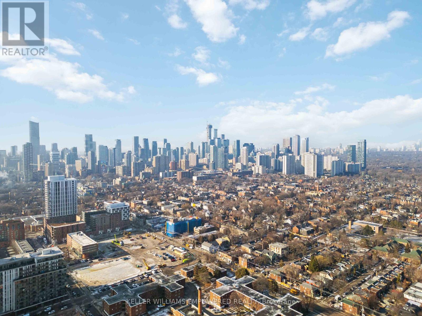 1005 - 170 Sumach Street, Toronto (Regent Park), Ontario  M5A 0C3 - Photo 2 - C13008356