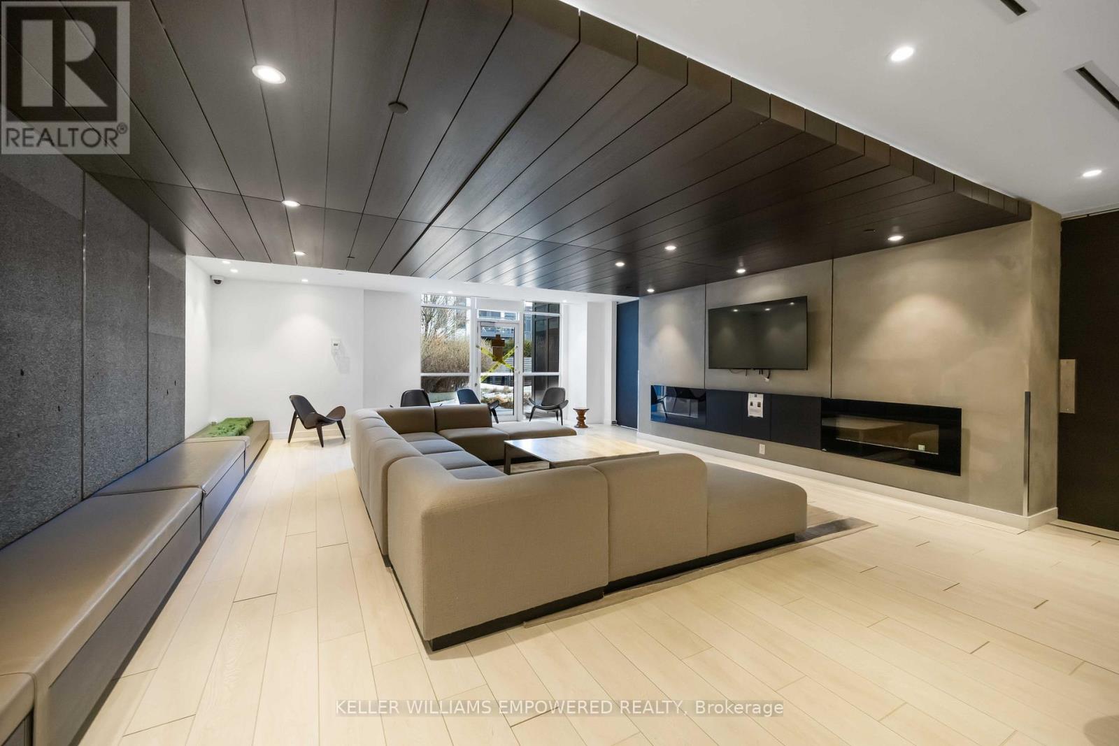 1005 - 170 Sumach Street, Toronto (Regent Park), Ontario  M5A 0C3 - Photo 24 - C13008356