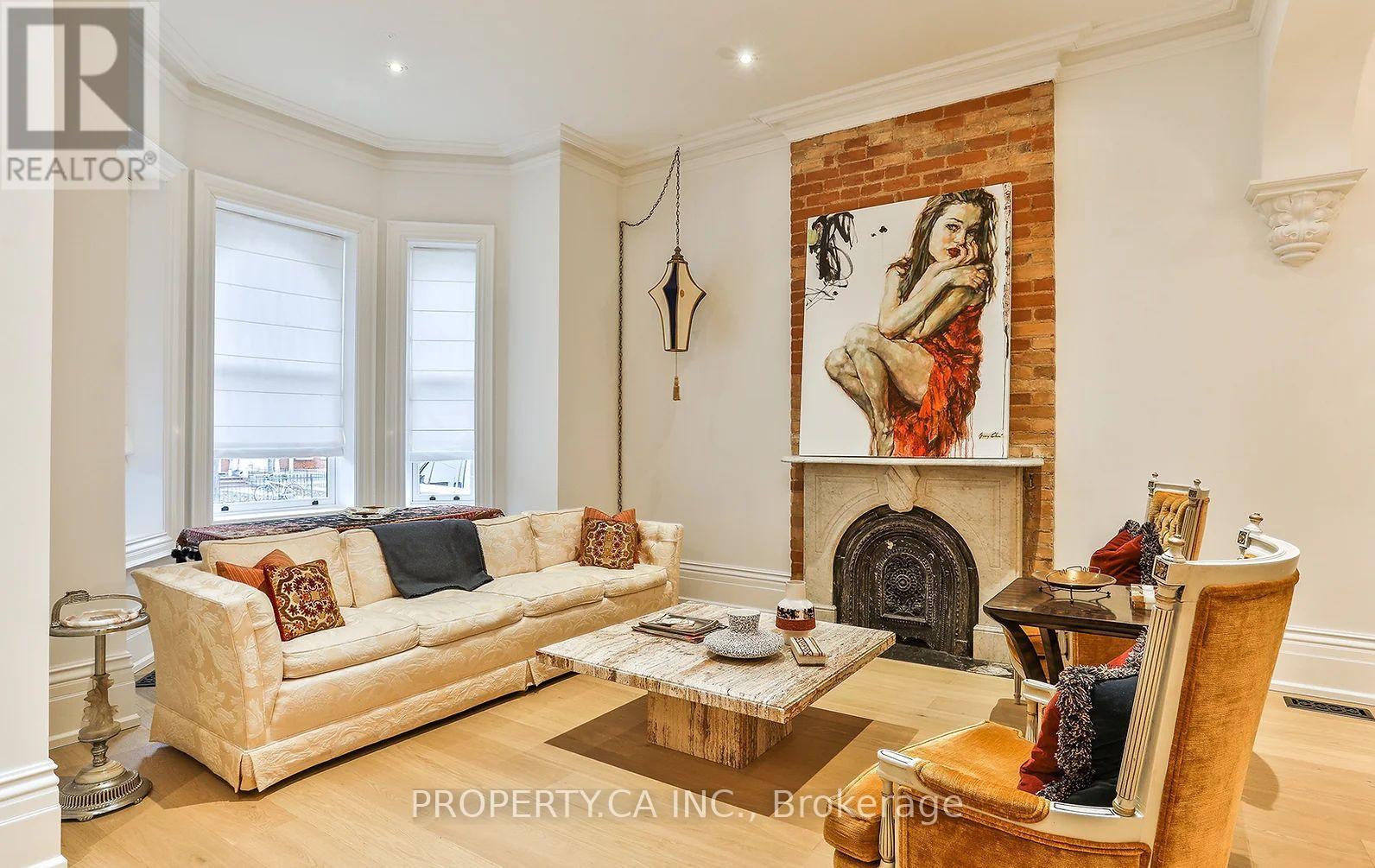 Main House - 38 Beaconsfield Avenue, Toronto, Ontario  M6J 3H9 - Photo 2 - C13008472