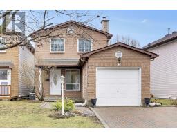 8 VICKERS WAY, Ottawa, Ontario
