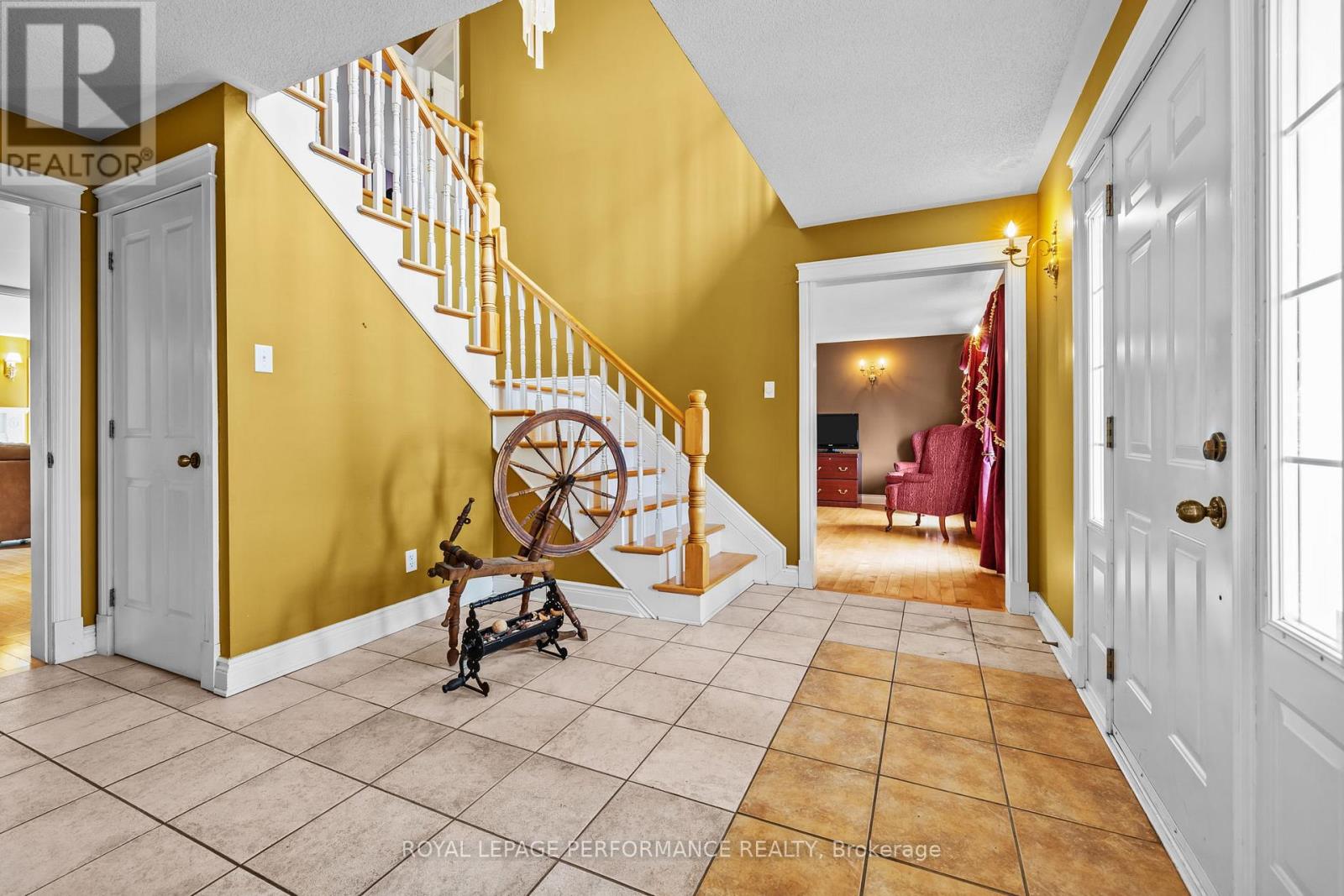 1007 St Pierre Road, Russell, Ontario  K0A 1W0 - Photo 14 - X13008416