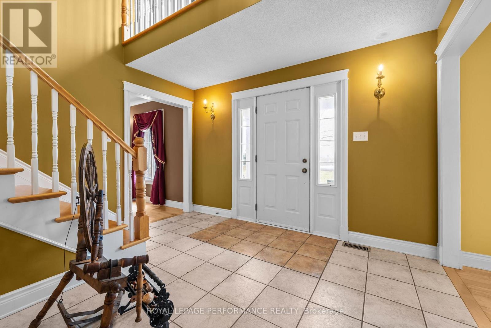 1007 St Pierre Road, Russell, Ontario  K0A 1W0 - Photo 15 - X13008416