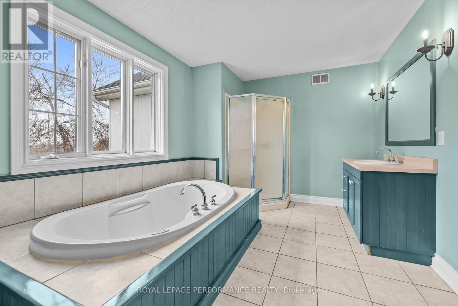 1007 St Pierre Road, Russell, Ontario  K0A 1W0 - Photo 37 - X13008416