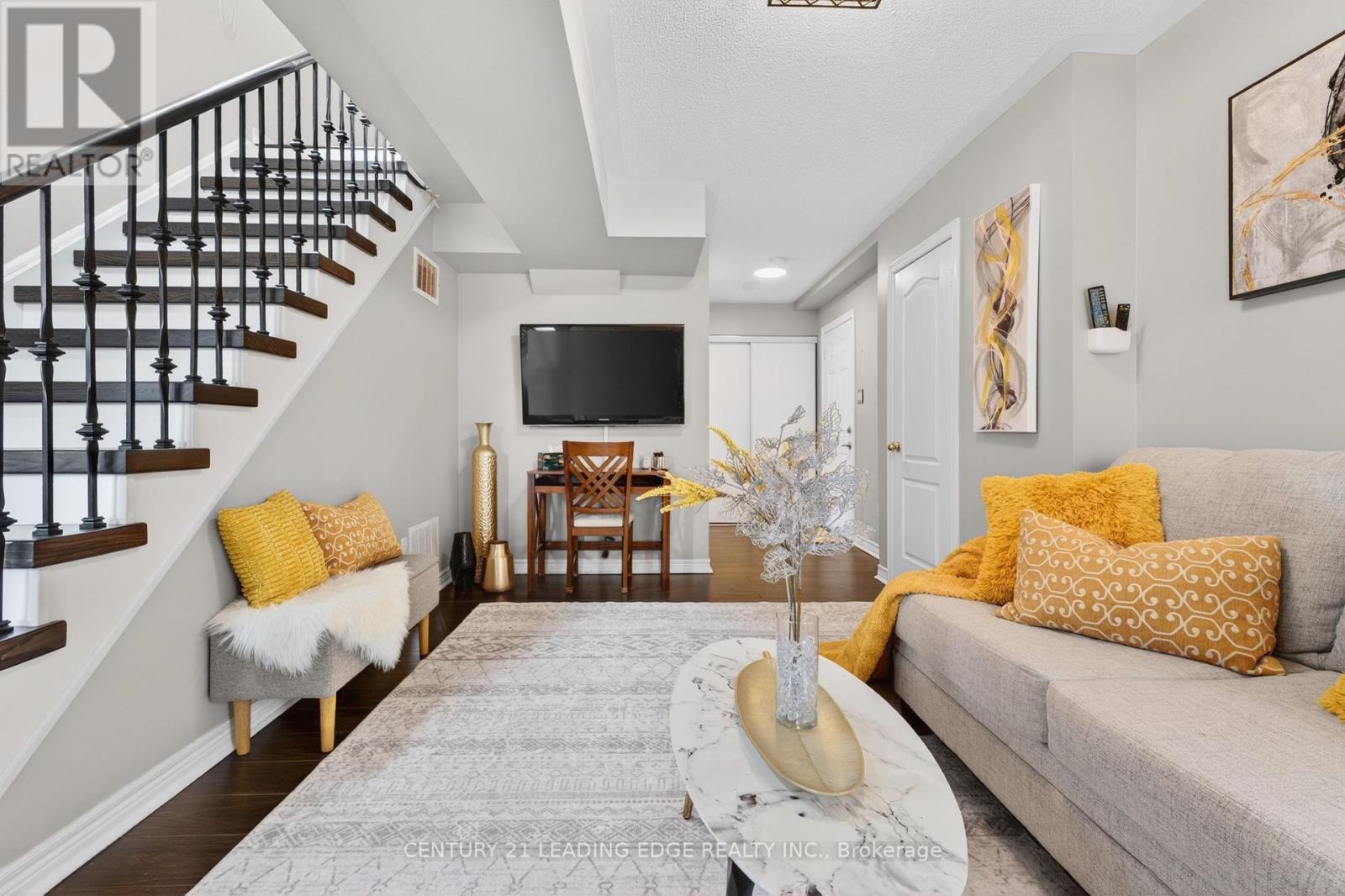 2 Clegg Lane, Ajax, Ontario  L1S 7S5 - Photo 8 - E13008428