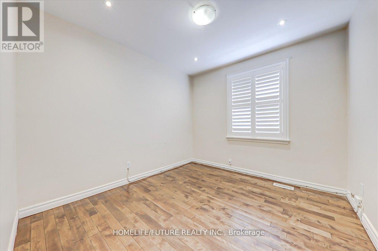 Main - 28 Sharbot Avenue, Toronto, Ontario  M1H 1Y7 - Photo 12 - E13008444