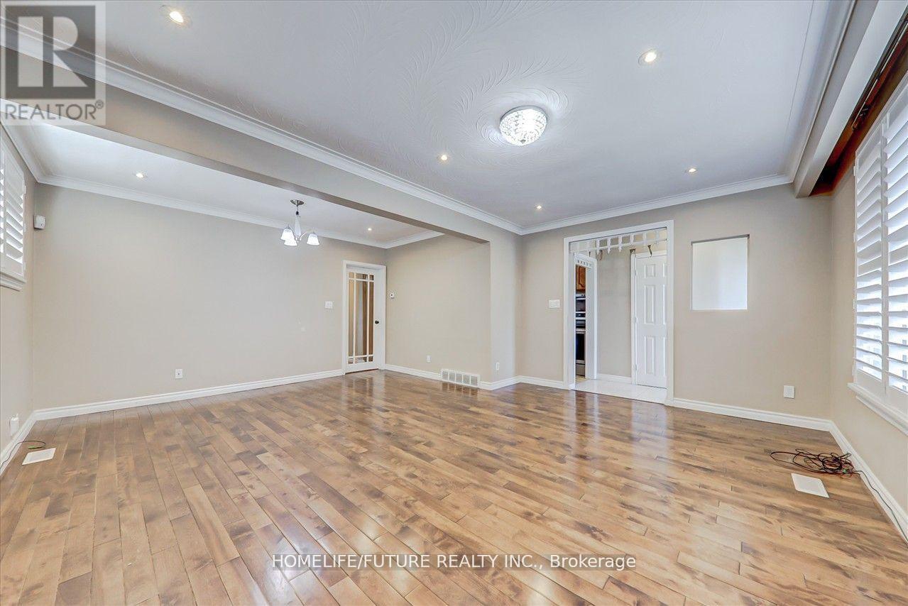 Main - 28 Sharbot Avenue, Toronto, Ontario  M1H 1Y7 - Photo 6 - E13008444