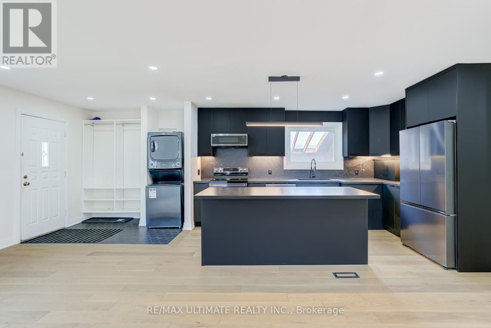 Main Fl - 114 Canlish Road, Toronto, Ontario  M1P 1S9 - Photo 11 - E13008466