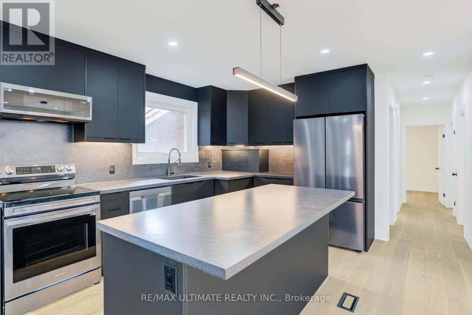 Main Fl - 114 Canlish Road, Toronto, Ontario  M1P 1S9 - Photo 13 - E13008466