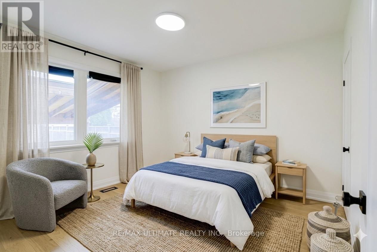 Main Fl - 114 Canlish Road, Toronto, Ontario  M1P 1S9 - Photo 17 - E13008466