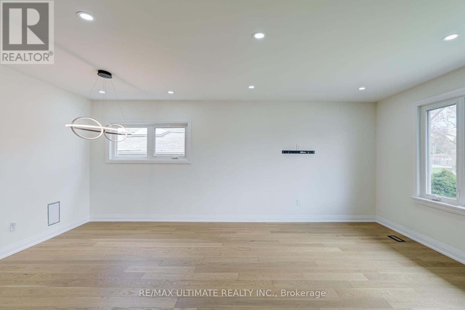 Main Fl - 114 Canlish Road, Toronto, Ontario  M1P 1S9 - Photo 6 - E13008466