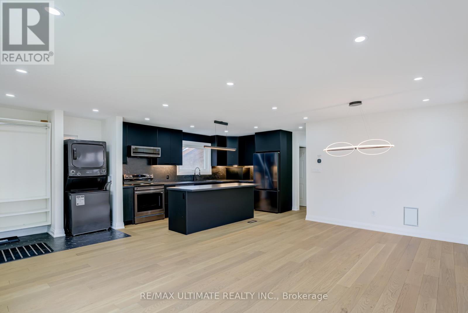 Main Fl - 114 Canlish Road, Toronto, Ontario  M1P 1S9 - Photo 8 - E13008466