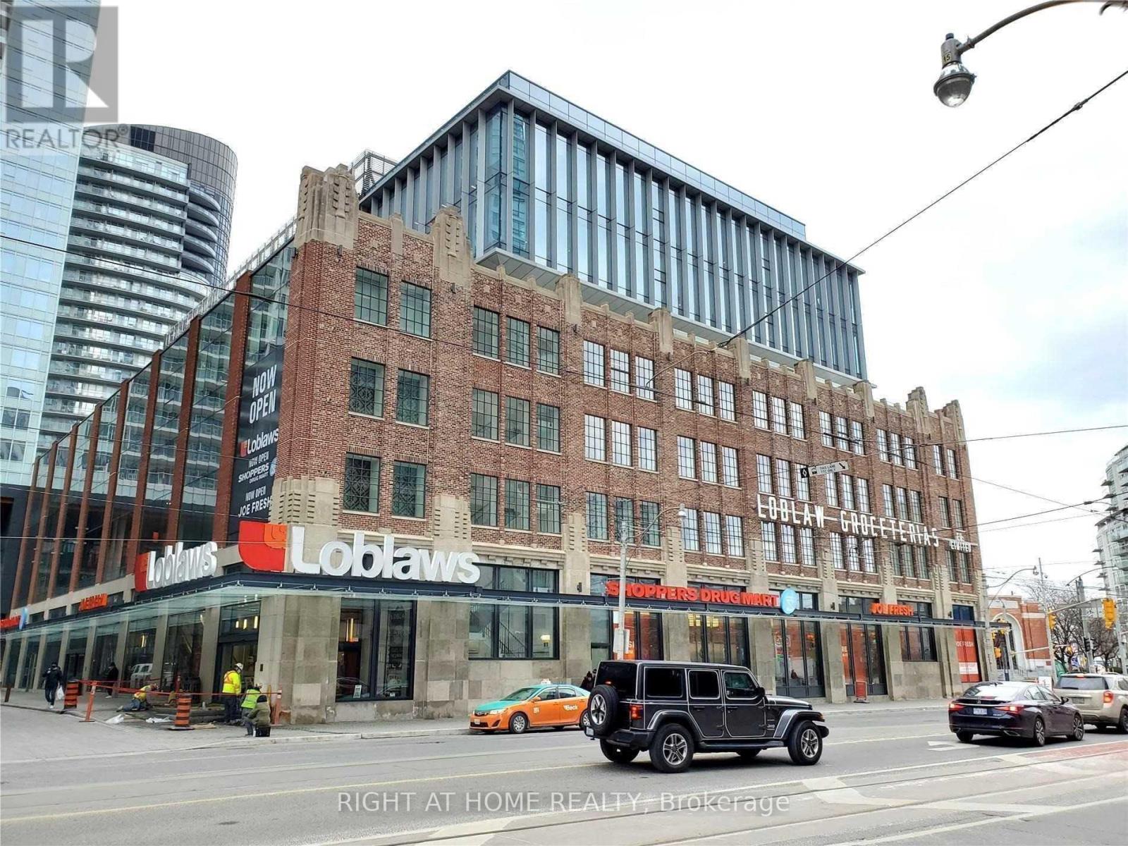 2306 - 215 Fort York Boulevard, Toronto, Ontario  M5V 4A2 - Photo 25 - C12889646