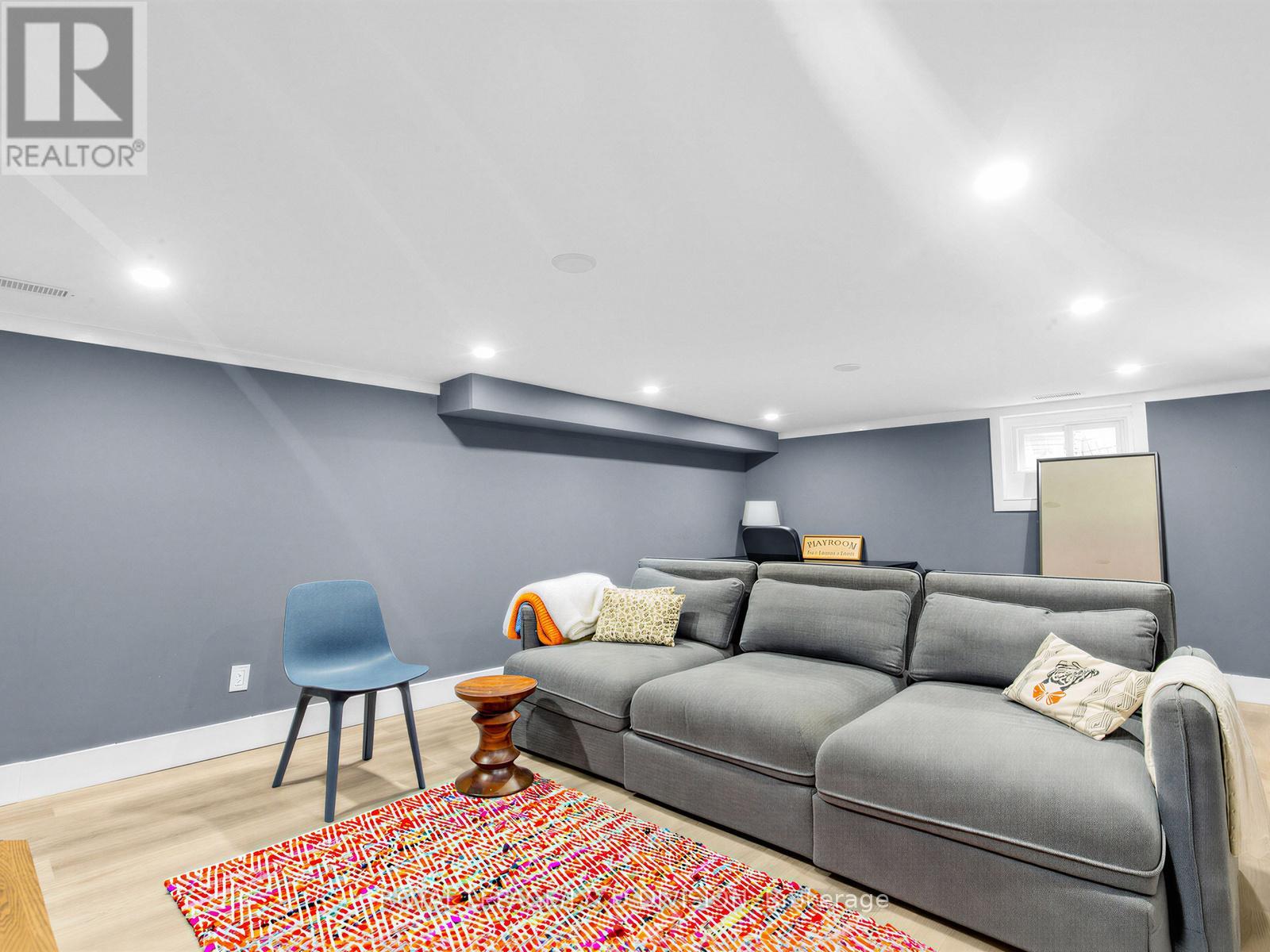 23 Latimer Avenue, Toronto, Ontario  M5N 2M1 - Photo 20 - C13007894