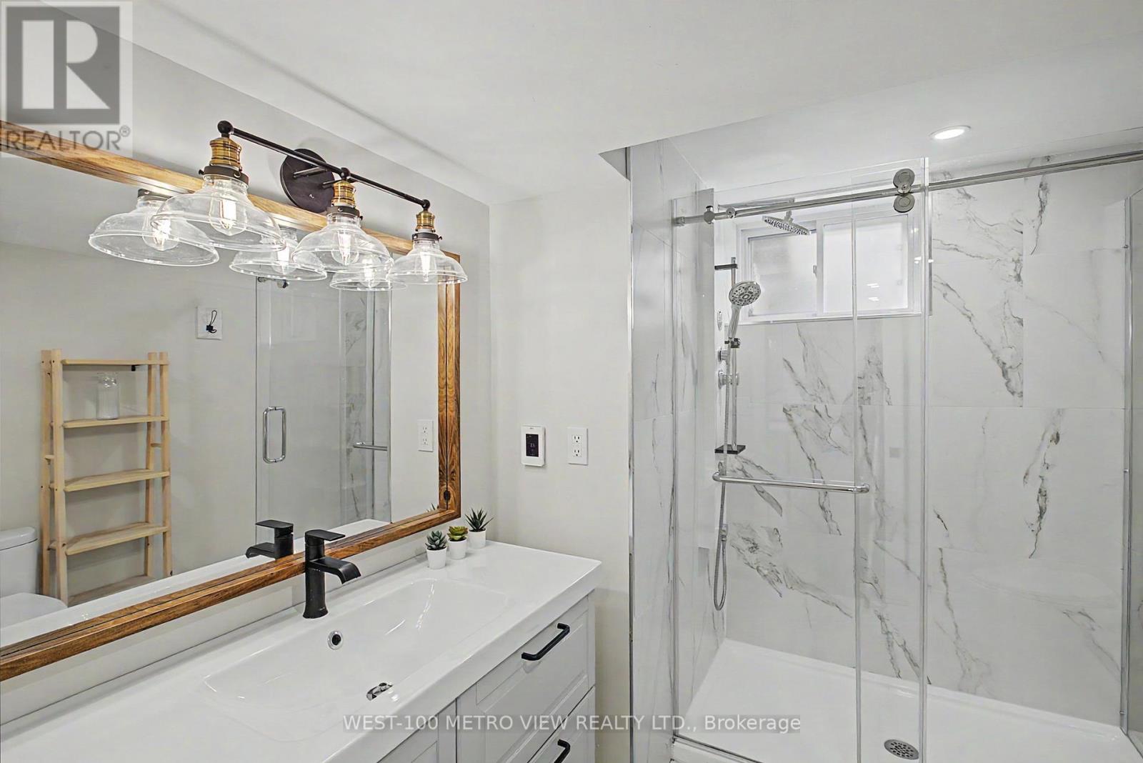 2144 Sandringham Drive, Burlington, Ontario  L7P 1T9 - Photo 27 - W13007148