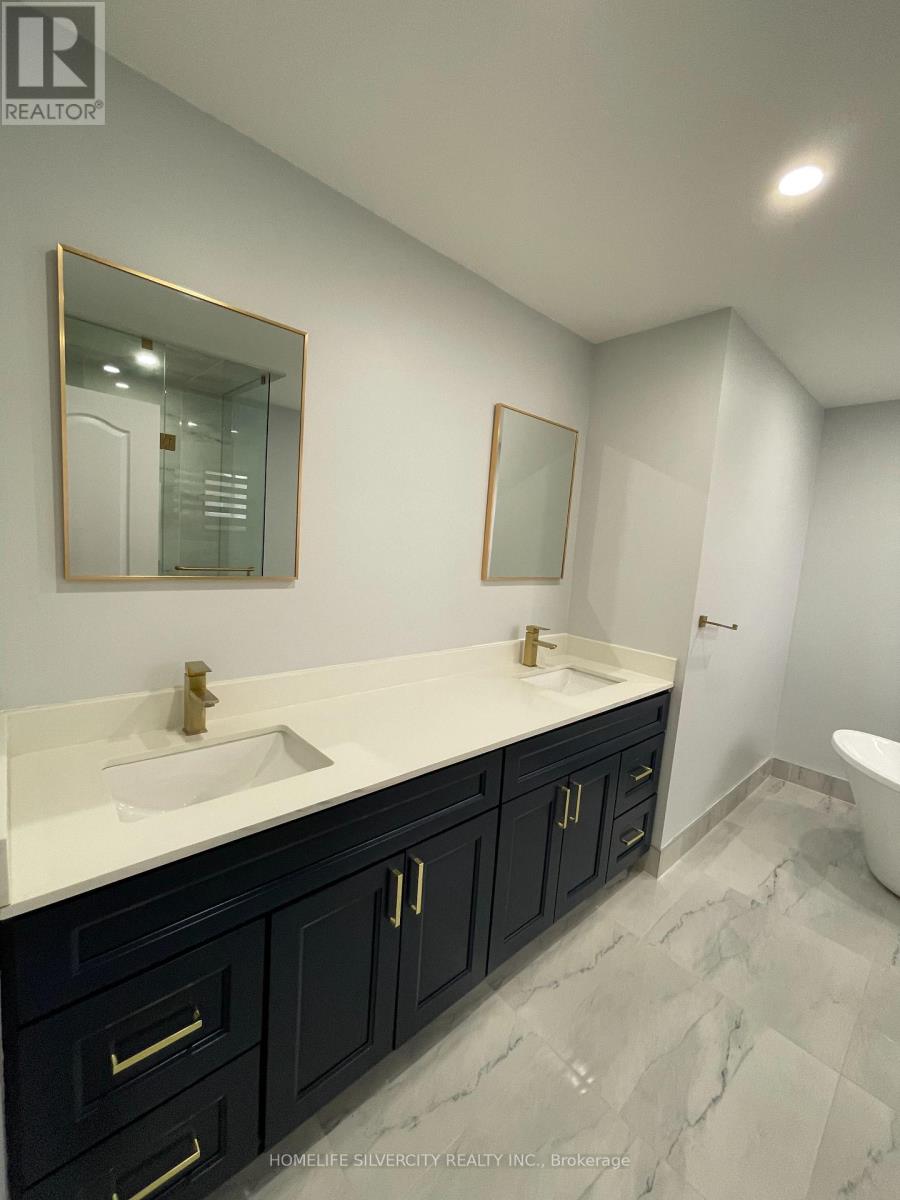 4 Runnymede Crescent, Brampton, Ontario  L6R 0L3 - Photo 13 - W13007282