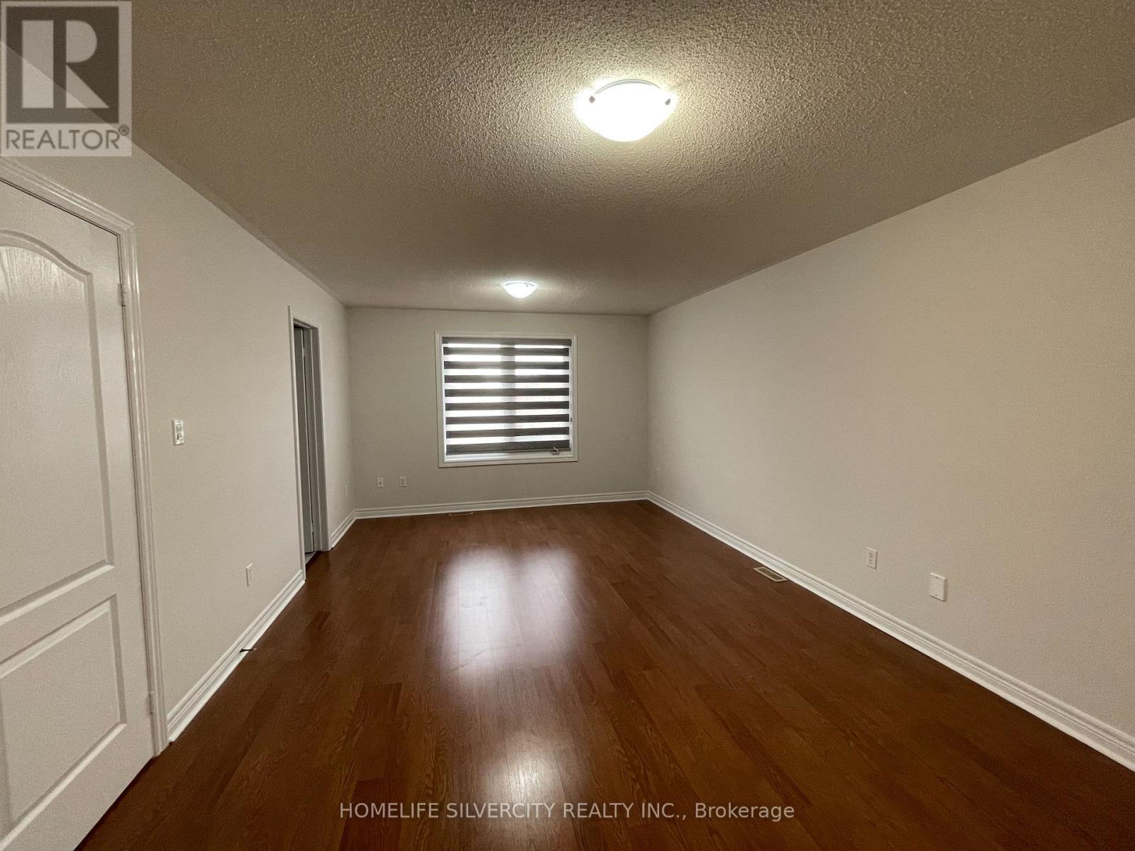 4 Runnymede Crescent, Brampton, Ontario  L6R 0L3 - Photo 11 - W13007282