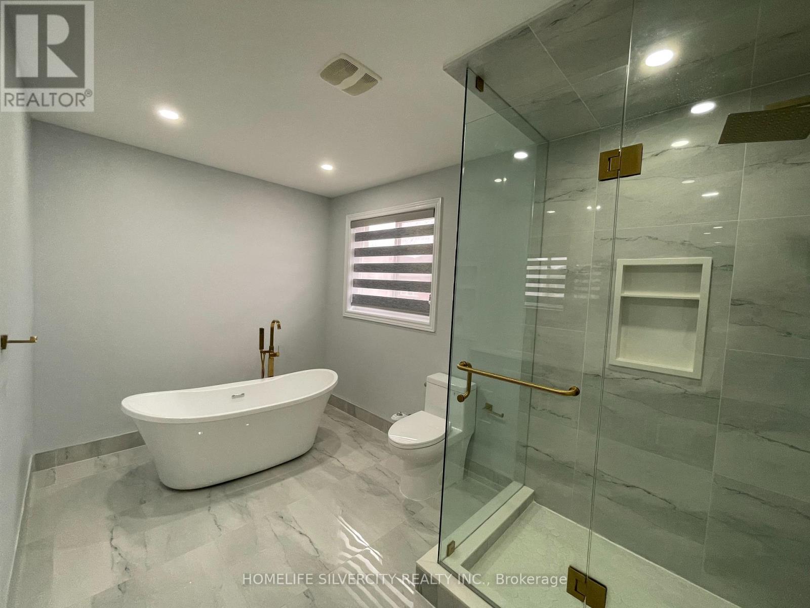 4 Runnymede Crescent, Brampton, Ontario  L6R 0L3 - Photo 14 - W13007282