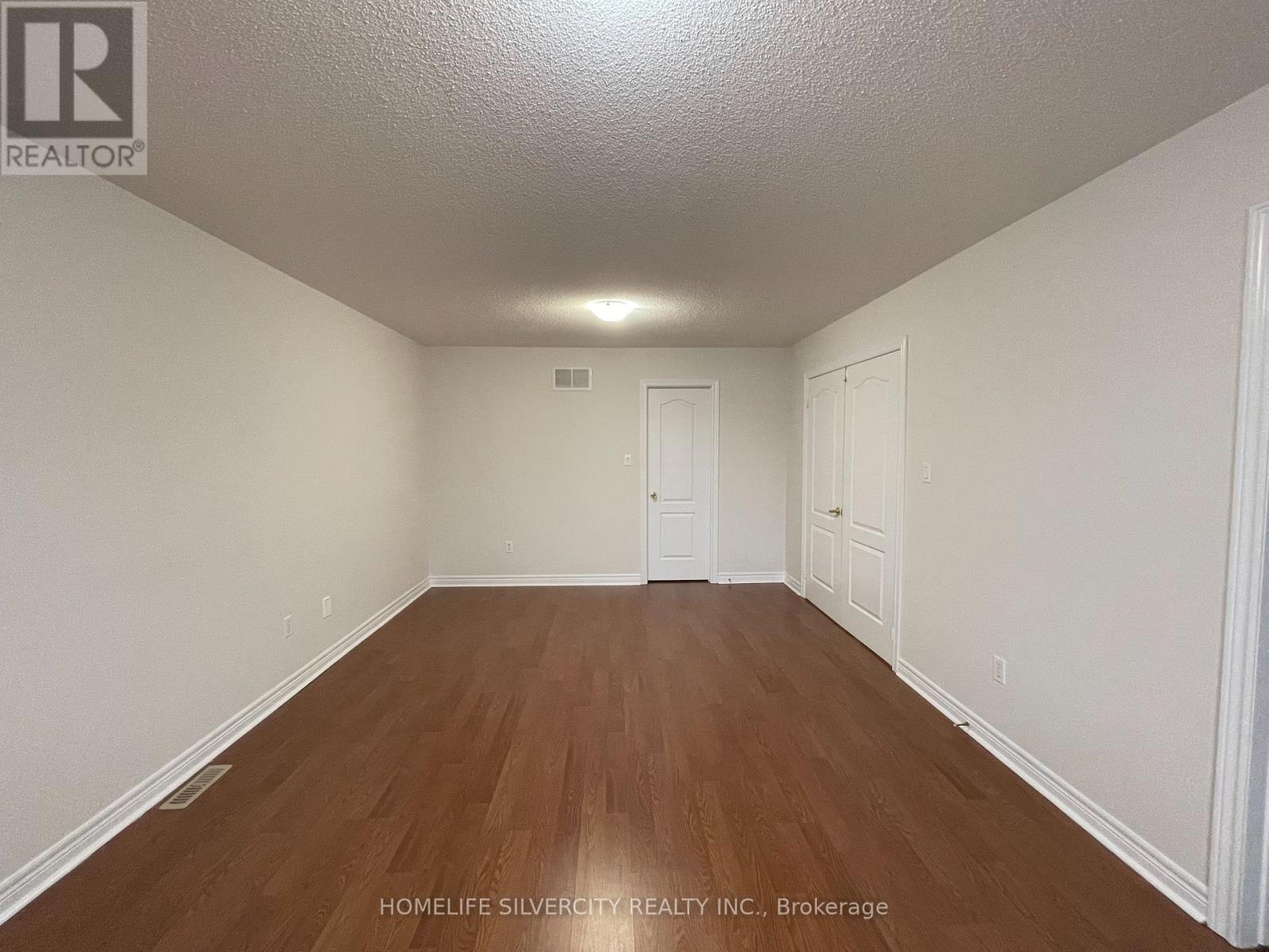 4 Runnymede Crescent, Brampton, Ontario  L6R 0L3 - Photo 12 - W13007282