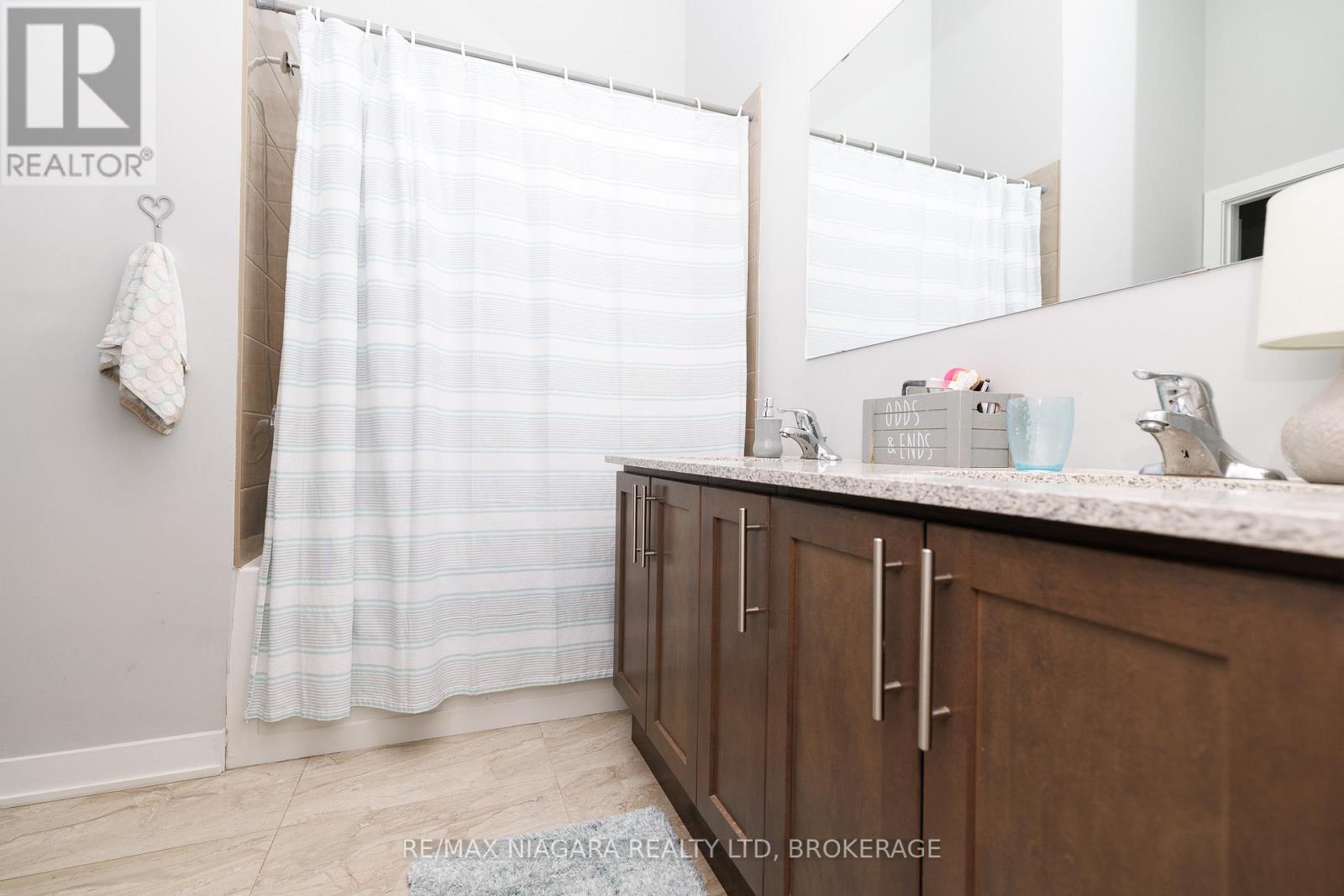 3615 Hibbard Street, Fort Erie, Ontario  L0S 1N0 - Photo 8 - X13008398