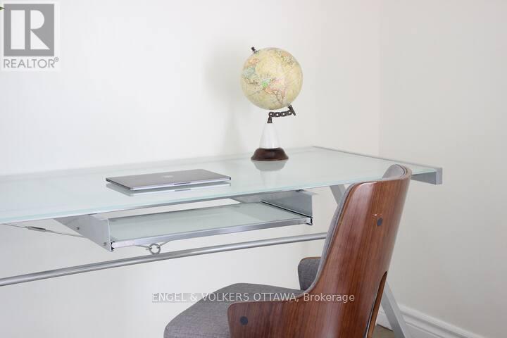 102 Paseo Private, Ottawa, Ontario  K2G 4N7 - Photo 11 - X12979140