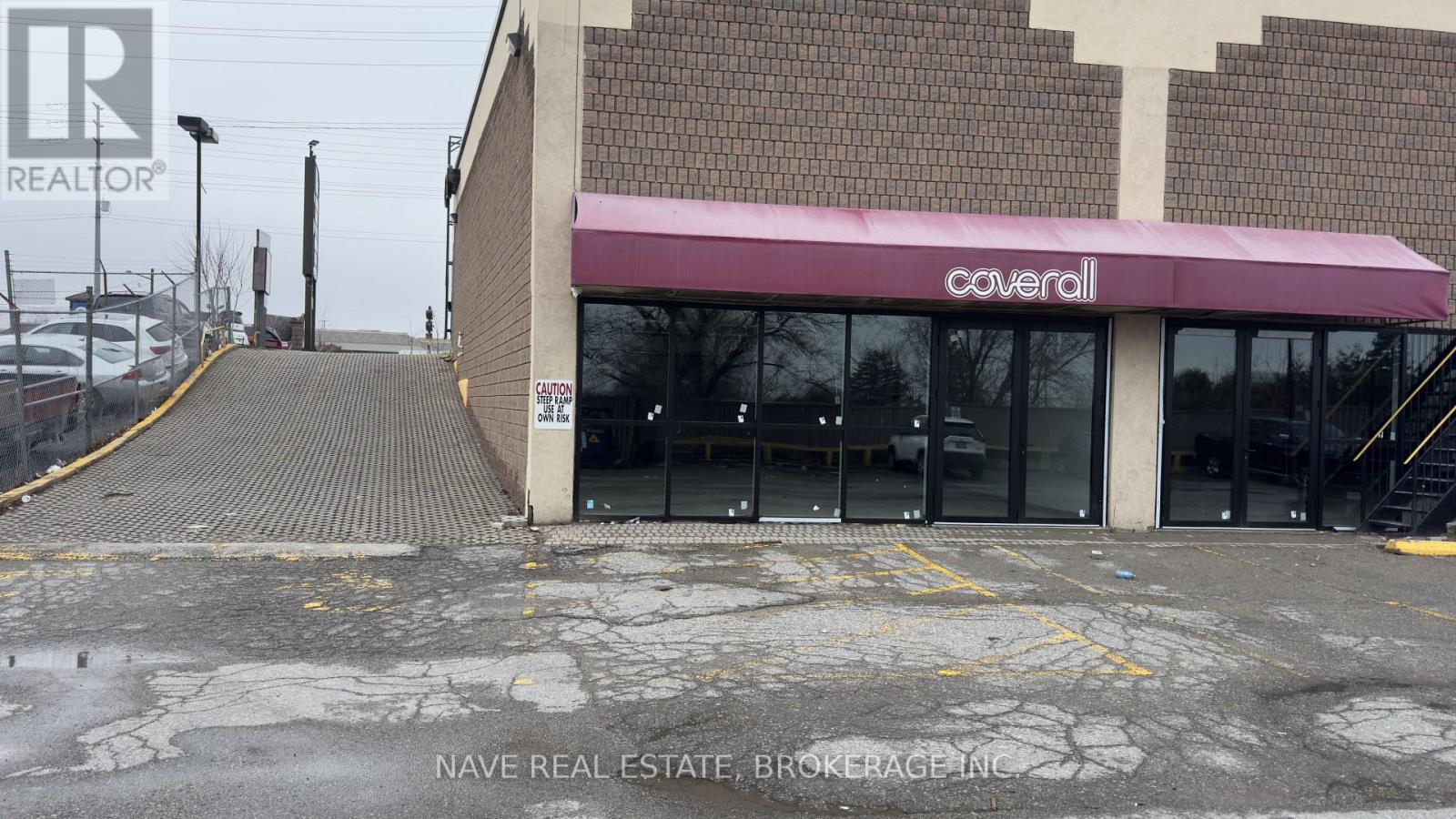 8 - 17335 Yonge Street, Newmarket, Ontario  L3Y 8Z2 - Photo 2 - N13008434