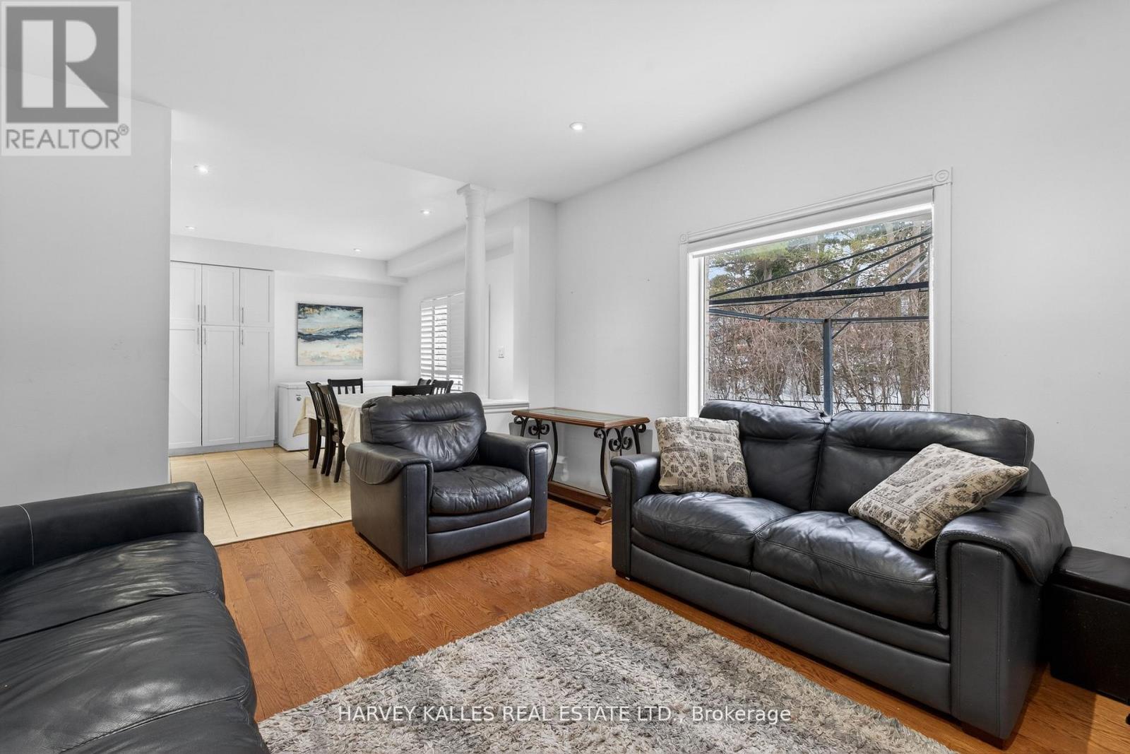 60 Wolfson Crescent, Richmond Hill, Ontario  L4E 4P1 - Photo 10 - N13008440