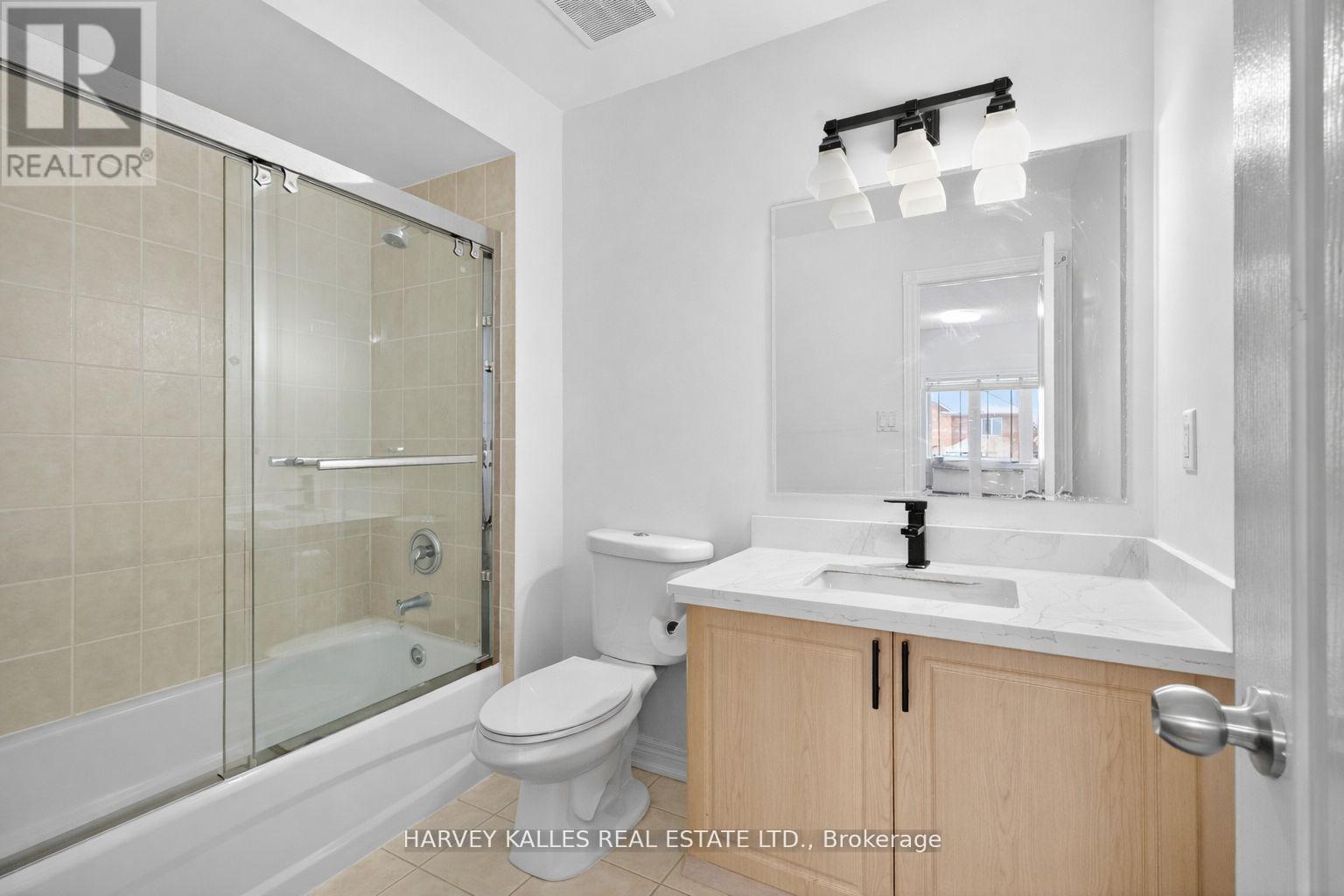 60 Wolfson Crescent, Richmond Hill, Ontario  L4E 4P1 - Photo 22 - N13008440