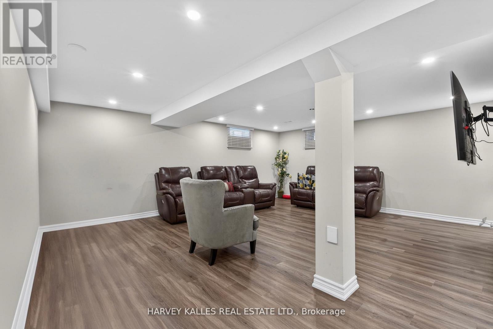 60 Wolfson Crescent, Richmond Hill, Ontario  L4E 4P1 - Photo 34 - N13008440