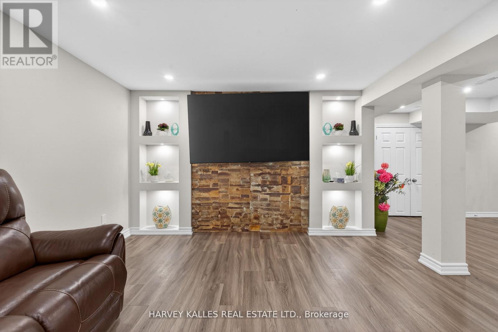 60 Wolfson Crescent, Richmond Hill, Ontario  L4E 4P1 - Photo 37 - N13008440