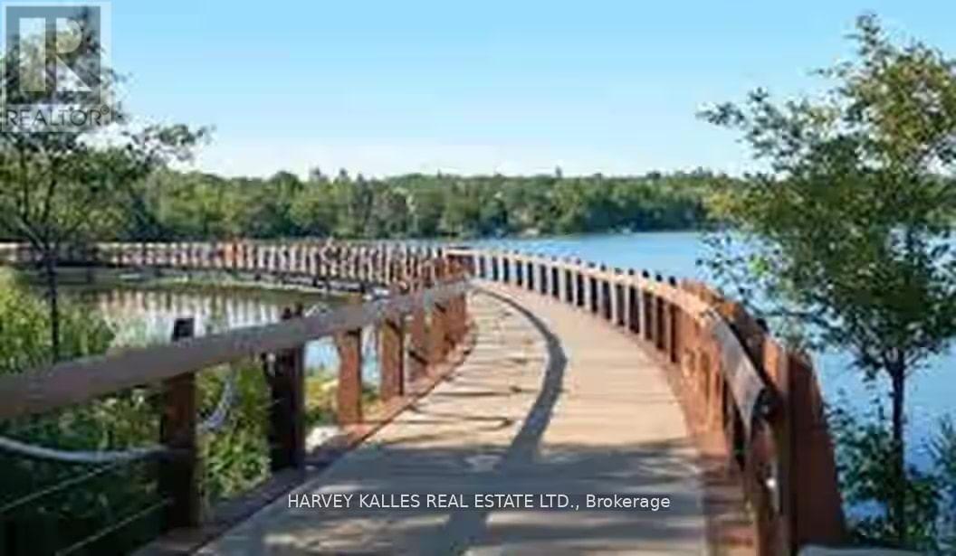 60 Wolfson Crescent, Richmond Hill, Ontario  L4E 4P1 - Photo 42 - N13008440