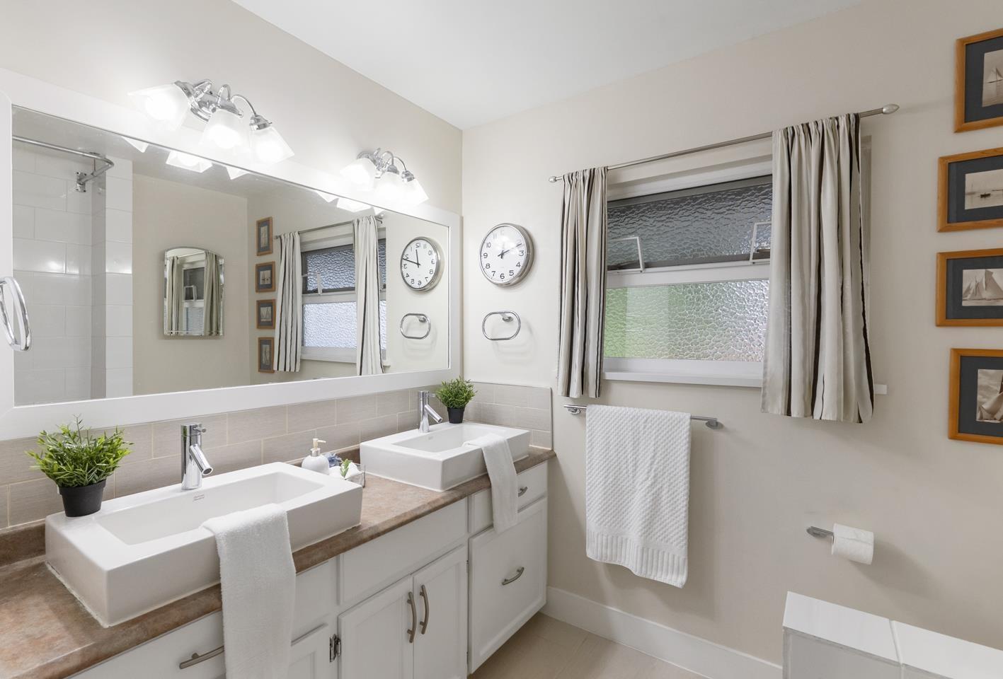 11275 150 Street, Surrey, British Columbia  V3R 4E1 - Photo 10 - R3110812