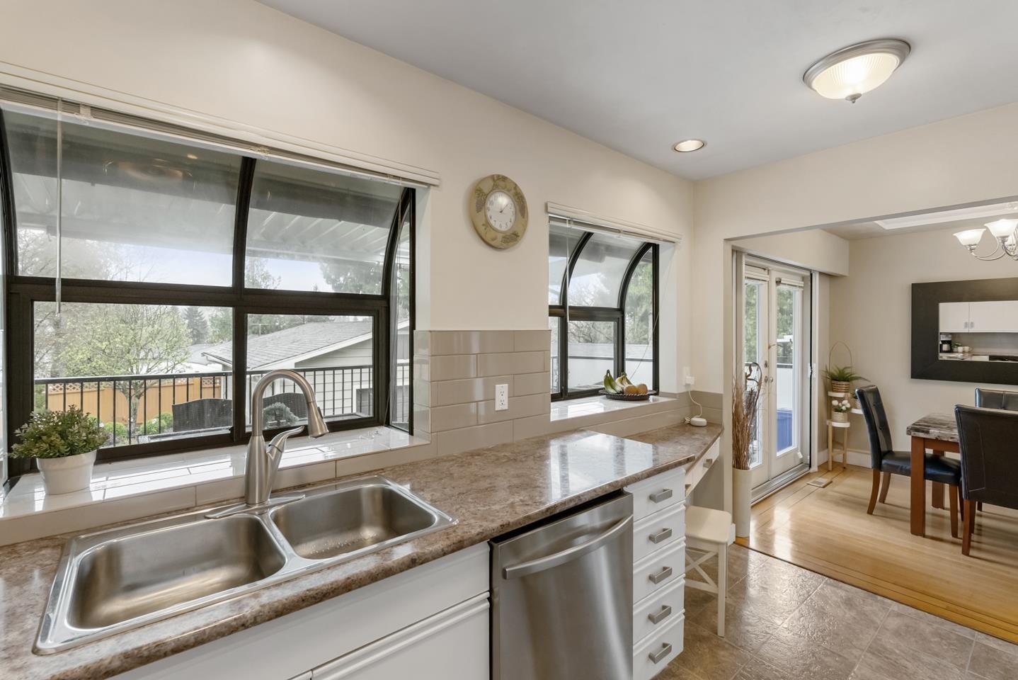 11275 150 Street, Surrey, British Columbia  V3R 4E1 - Photo 8 - R3110812