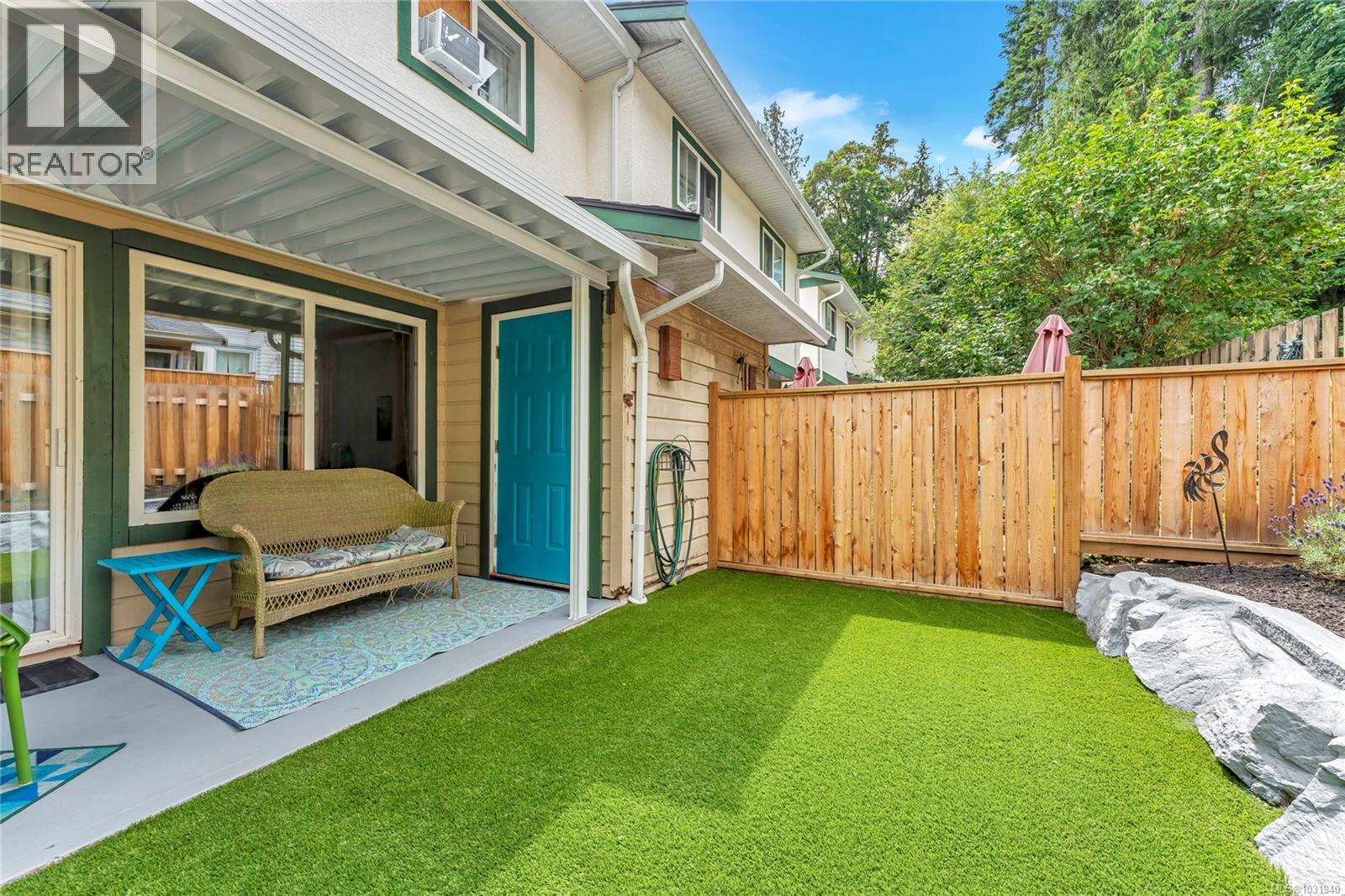 7 3242 Cowichan Lake Rd, Duncan, British Columbia  V9L 4B9 - Photo 2 - 1031940